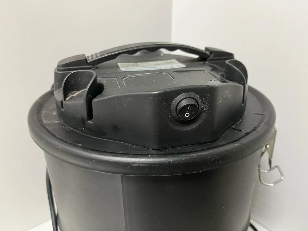 odkurzacz-kominkowy-meec-tools-009641-stan-uzywany