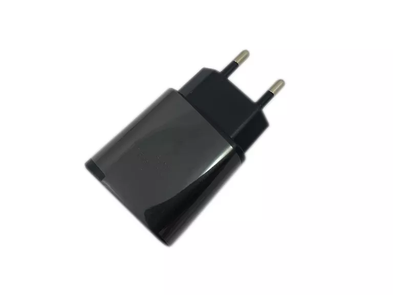 ladowarka-sieciowa-usb-c-24a-12w-traugutta-295-rydultowy
