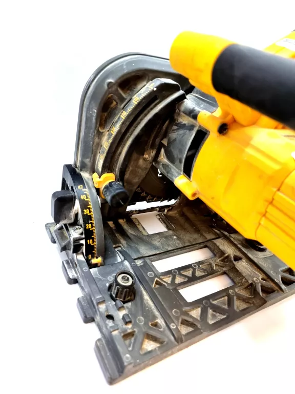 zaglebiarka-dewalt-dcs520-aku-60ah-lad-walizk-rodzaj-akumulatorowa