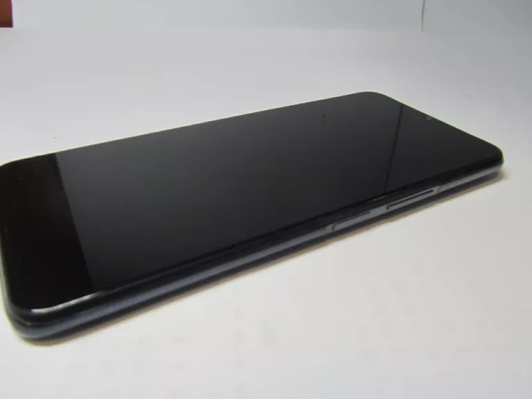 vivo-y72-5g-8128gb-zestaw-system-operacyjny-android