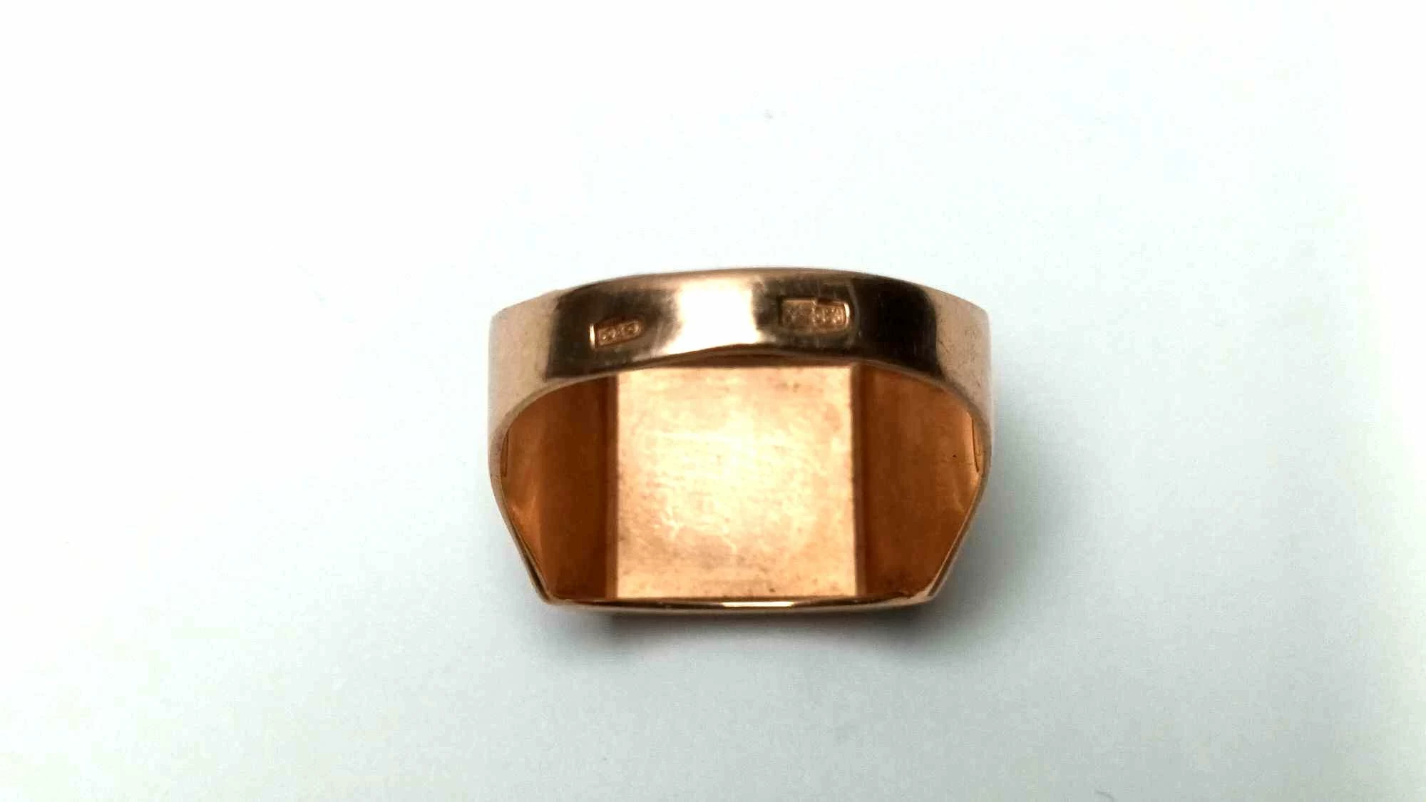 wyrob-jubilerski-uzywany-sygnet-material-zolte-zloto