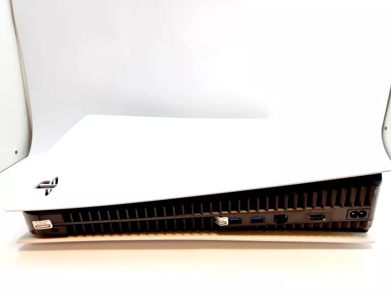 KONSOLA PS5 1TB + 2PADY + OKABLOWANIE