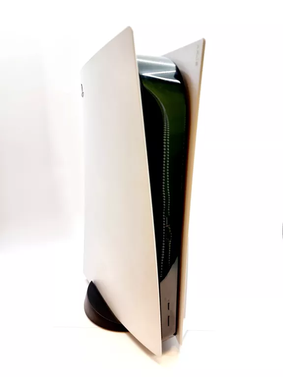 KONSOLA PS5 1TB + 2PADY + OKABLOWANIE