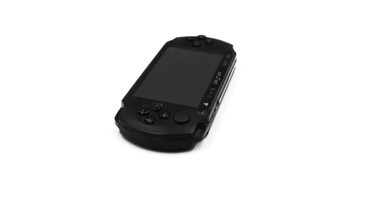 KONSOLA SONY PSP STREET E-1004 ETUI KARTA 4GB+ŁAD