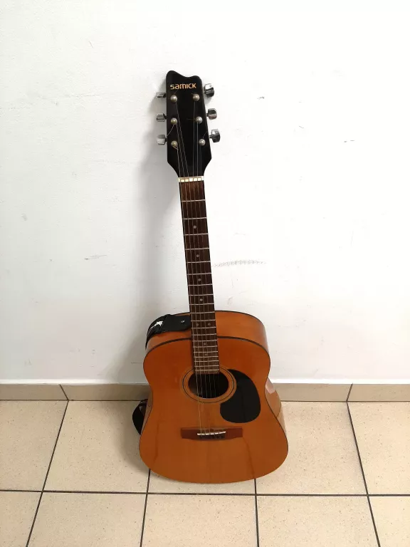 GITARA KLASYCZNA SAMICK LW-020G