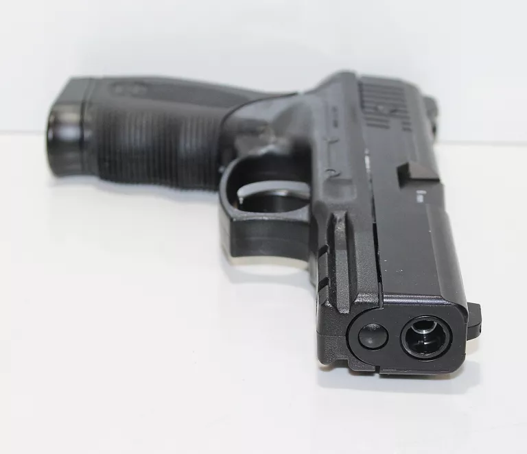 PISTOLET GNB KWC 24/7 (KWC-02-014276)