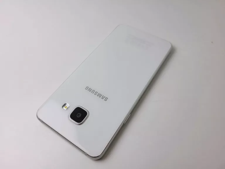 TELEFON SAMSUNG A3 2016