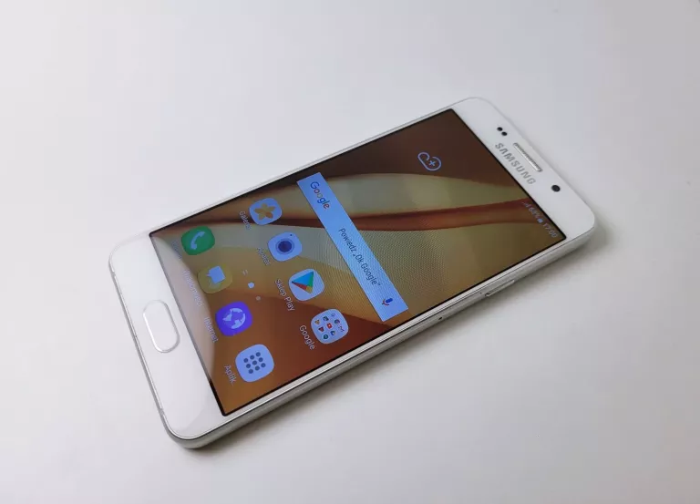 TELEFON SAMSUNG A3 2016