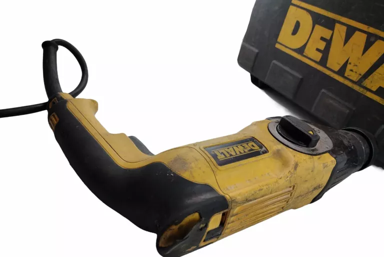 mlotowiertarka-dewalt-d25123-stan-uzywany