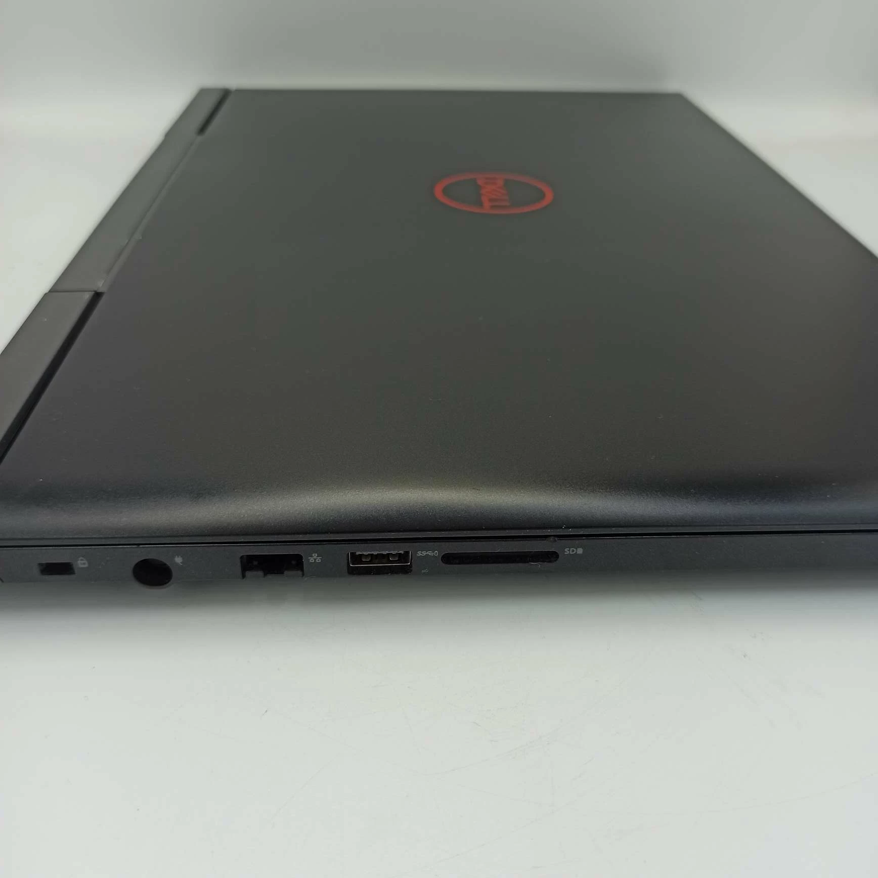 laptop-dell-inspirion-7577-i7-gtx1050ti-81tb-i7-wielkosc-pamieci-ram-200941-2185