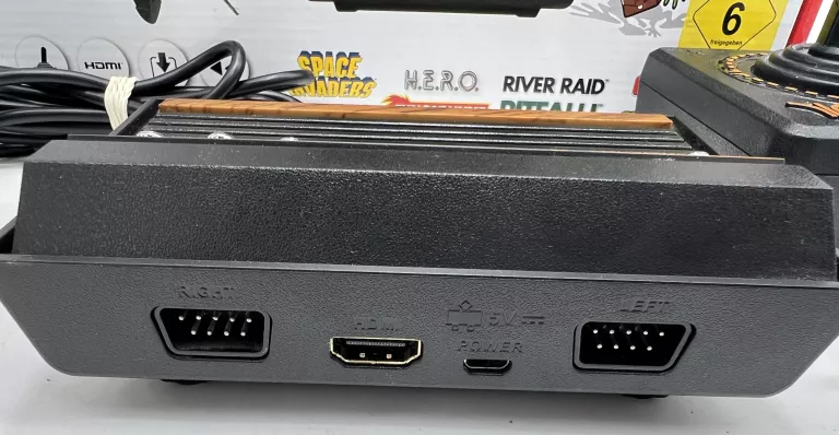 KONSOLA ATARI FLASHBACK X 110 GIER