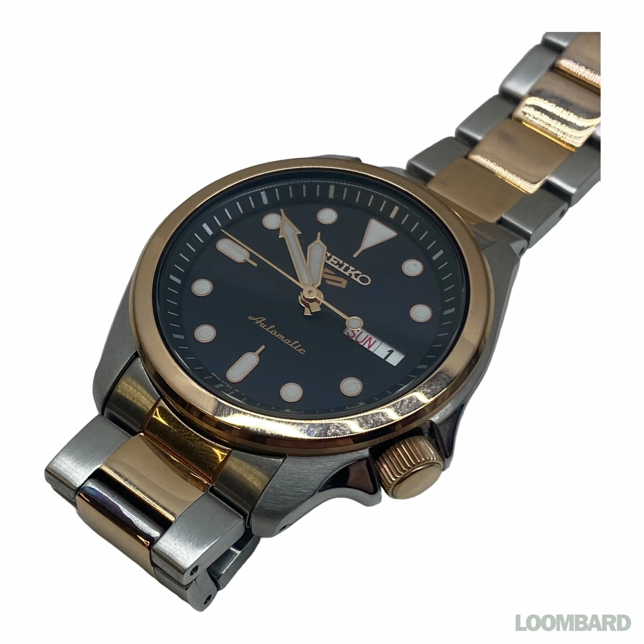 SEIKO 5スポーツ 4R36-06R0 Seiko 5 sports 4R36-06R0 automatic Mint 2018 | WatchCharts