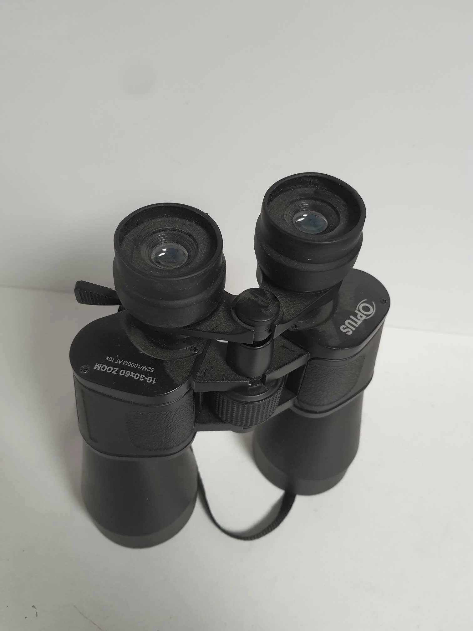 lornetka-optus-10-30x60-zoom-stan-uzywany