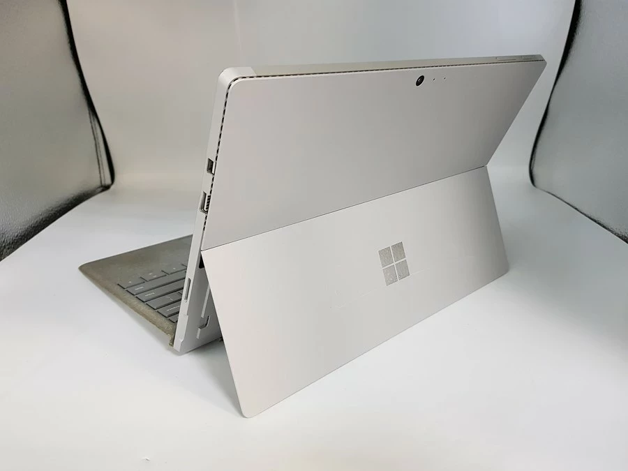 laptop-microsoft-surface-pro-4-i7-8gb-ram-256gb-typ-dysku-twardego-ssd