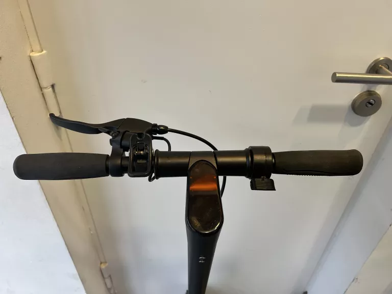 hulajnoga-elektryczna-fiat-f500-f85-stan-uzywany