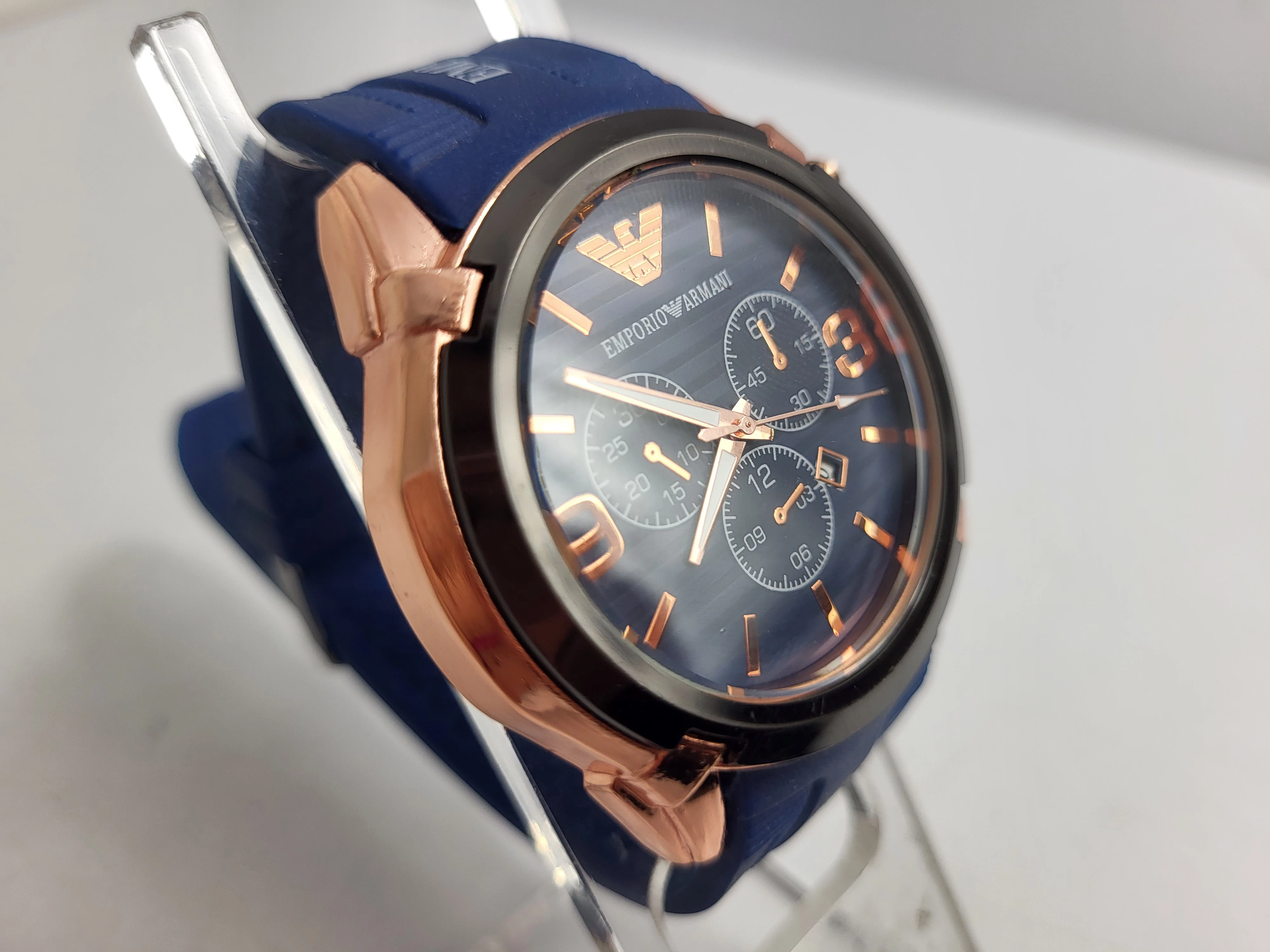 zegarek-emporio-armani-replika-ksztalt-koperty-okragla