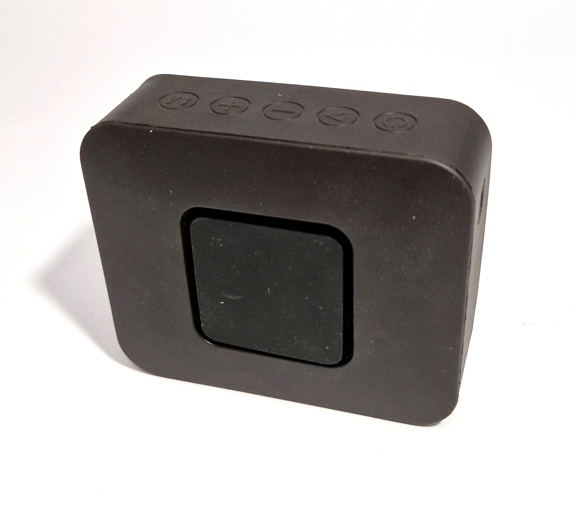 forever-glosnik-bluetooth-blix-5-bs-800-czarnyczerwony-funkcje-221089-4