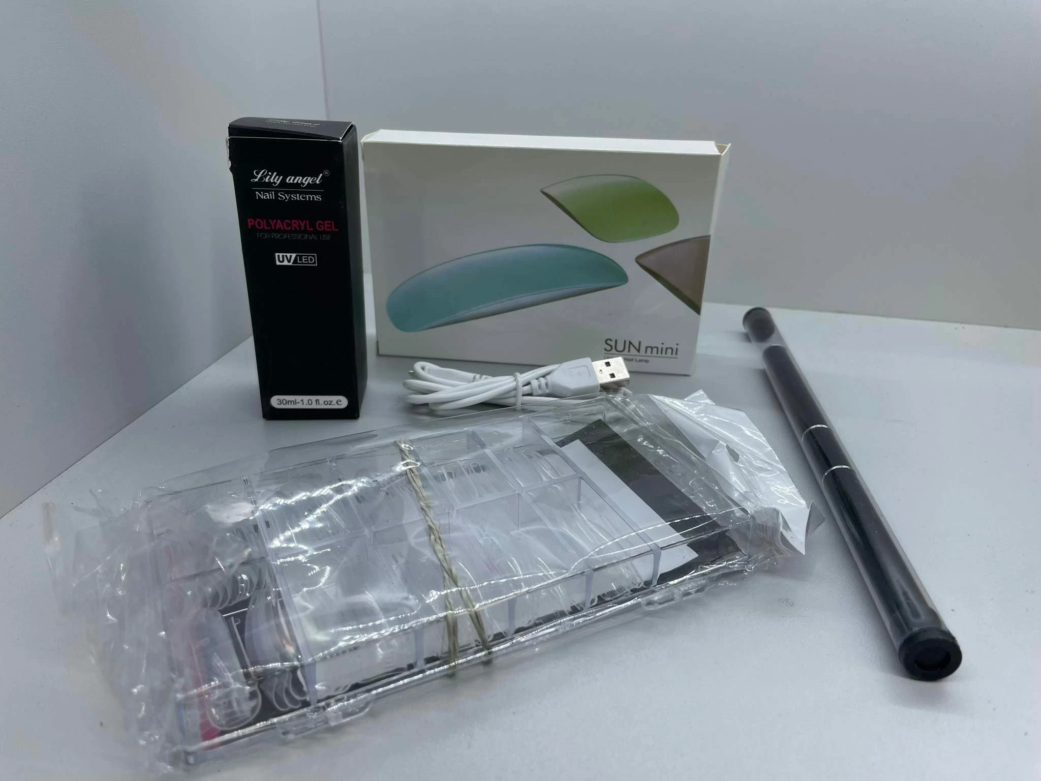 lampa-do-paznokci-zestaw-5-stycznia-56-wolsztyn-klauf