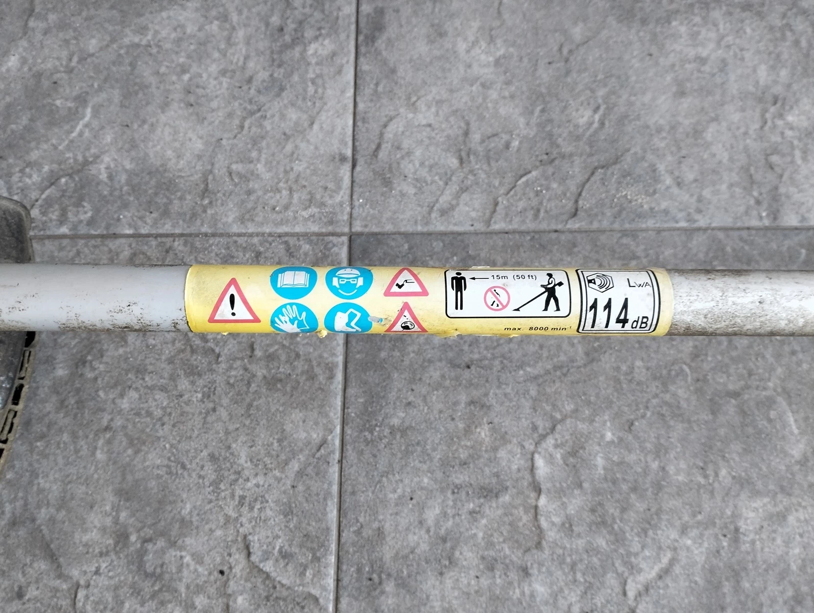 kosa-spalinowa-gazela-43ccm-waga-narzedzia-10