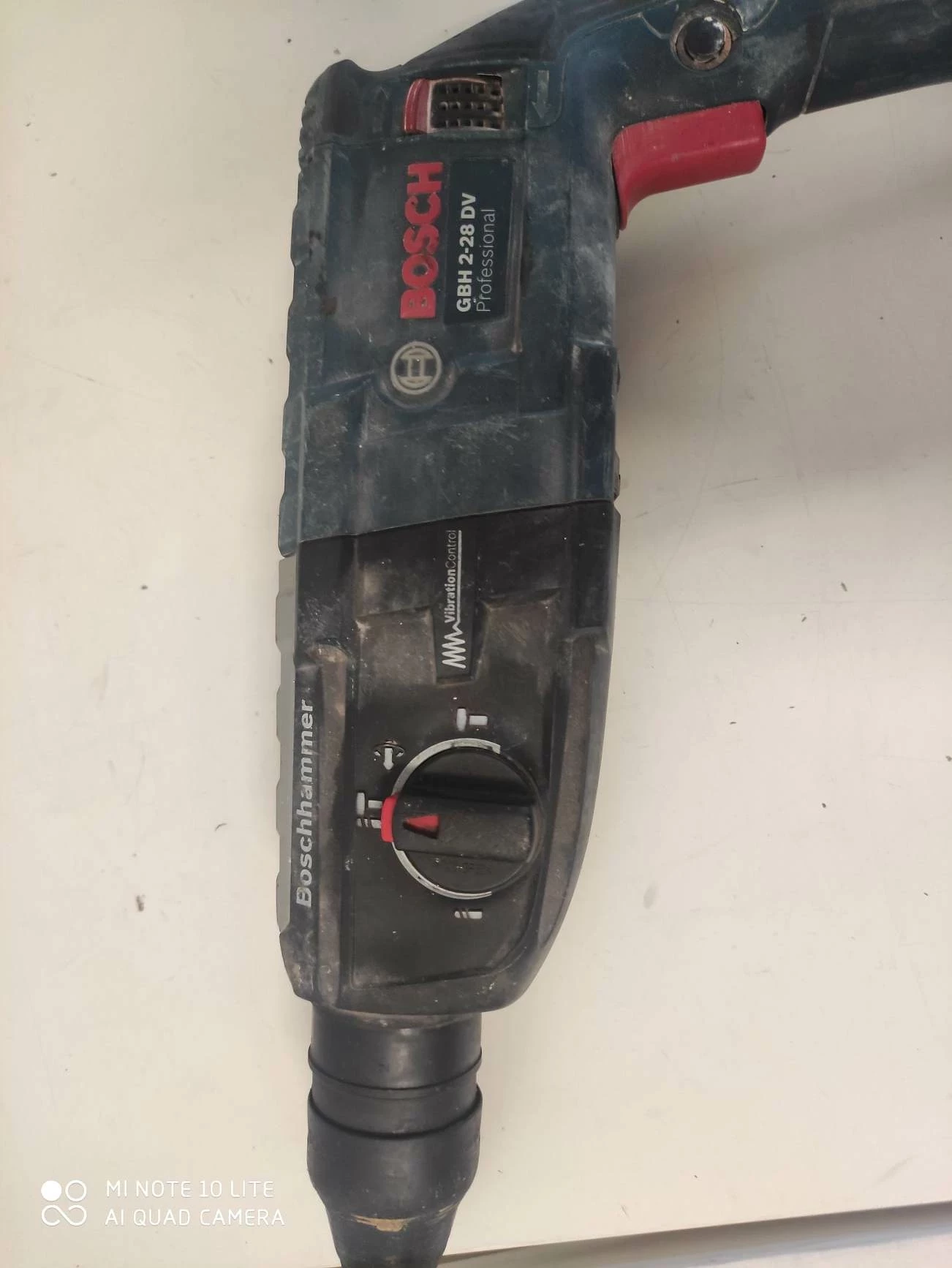 mlotowiertarka-bosch-gbh-2-28-dv-maksymalna-moc-850