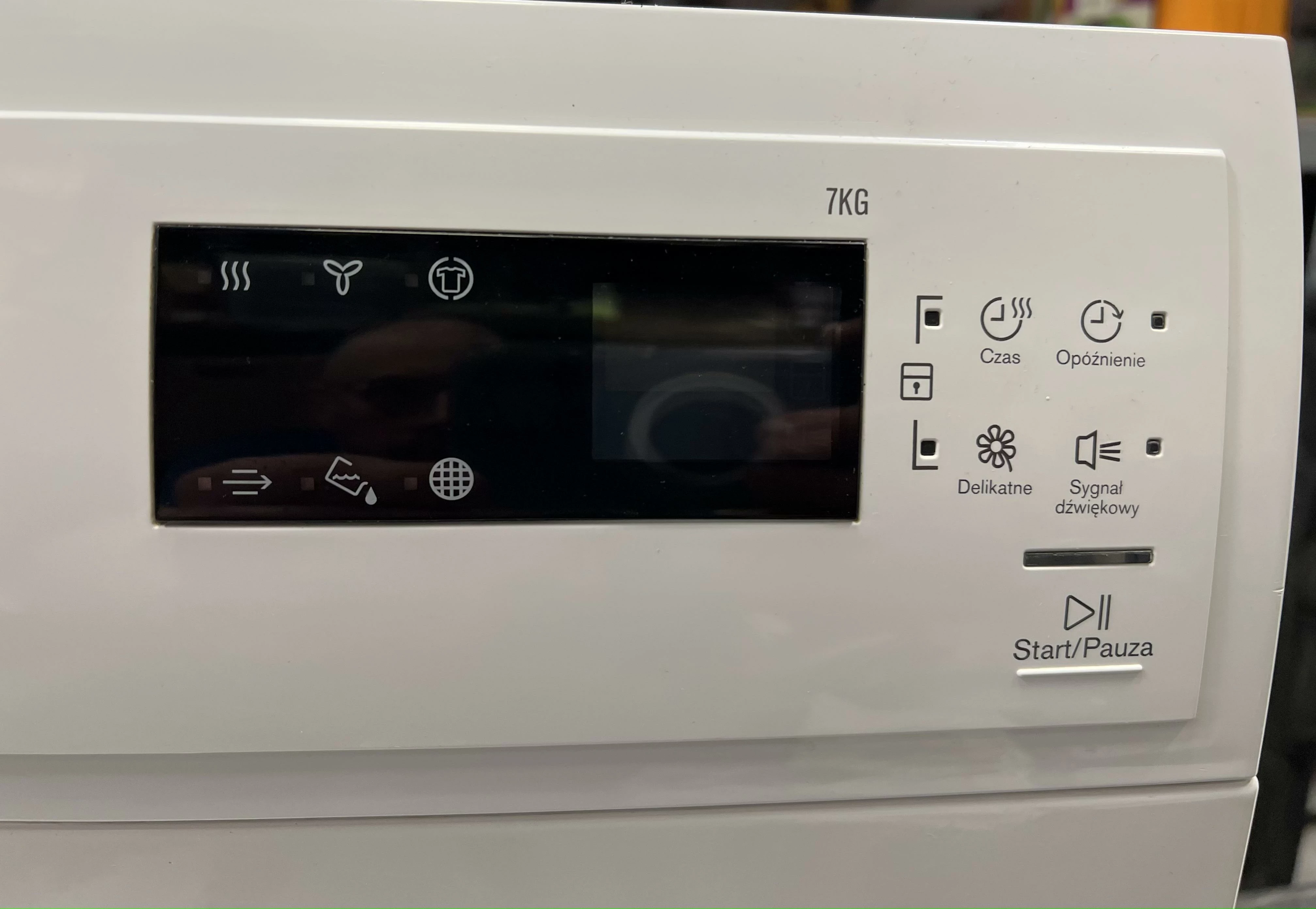 suszarka-do-ubran-electrolux-reverseaction-odbos-marka-electrolux