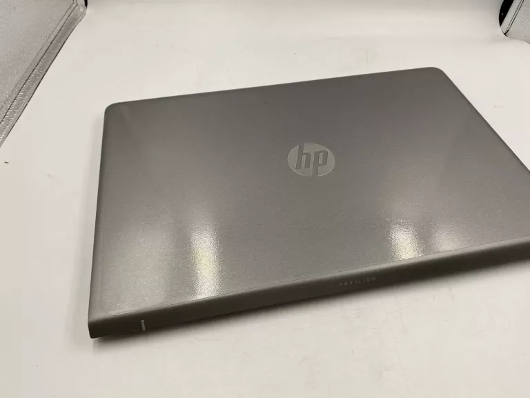 HP PAVILION 15-CC5XX I5-7GEN 12GB/1TB HDD WIN10