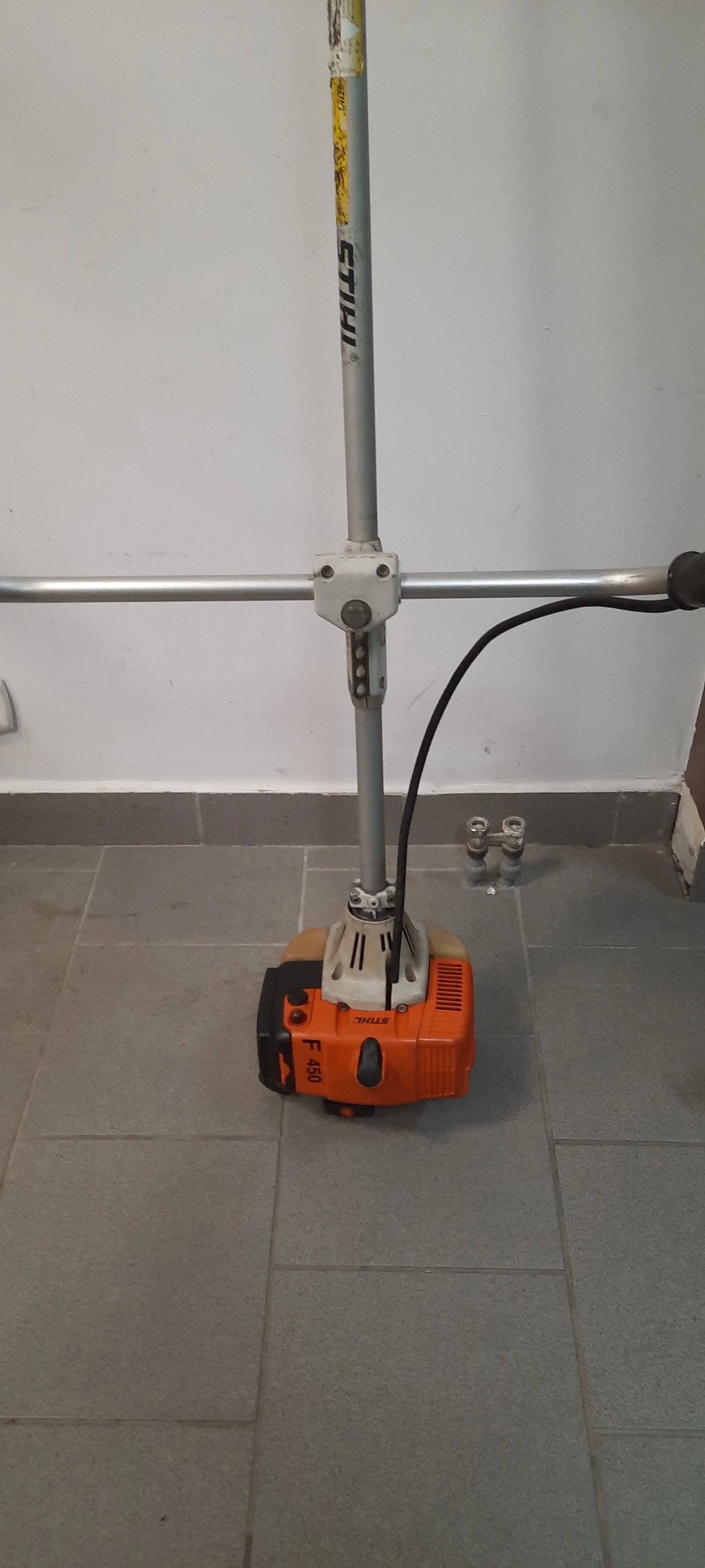 kosa-spalinowa-fs-220-stihl-stan-uzywany