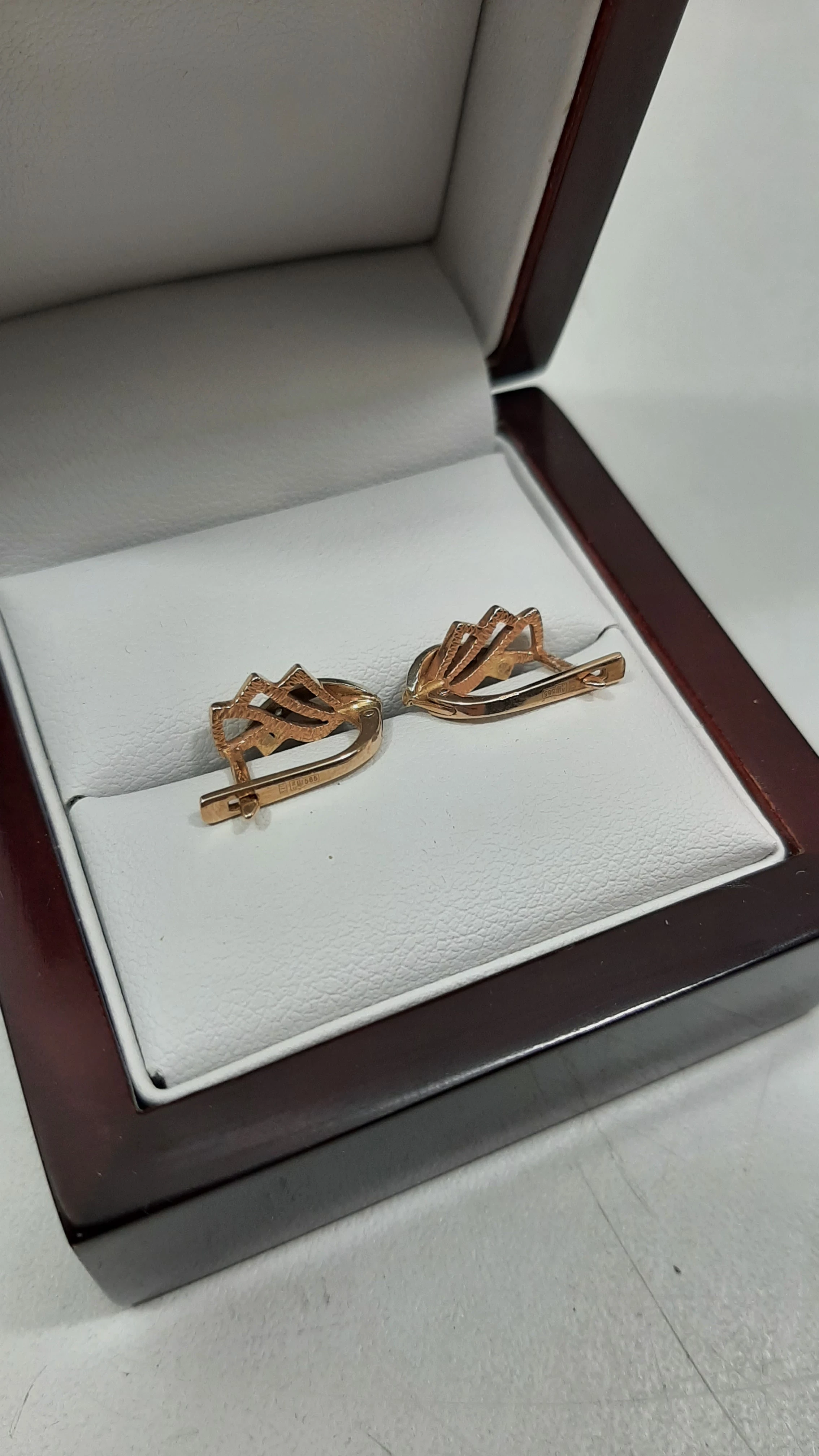 eleganckie-zlote-kolczyki-pr-585-20-g-stan-uzywany