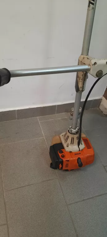 kosa-spalinowa-fs-220-stihl-zasilanie-spalinowe
