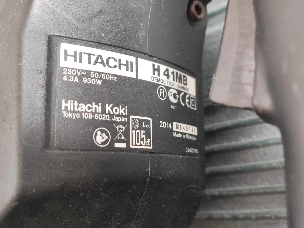 mlot-wyburzeniowy-hitachi-h41mb-10-j-930-w-waliz-stan-uzywany