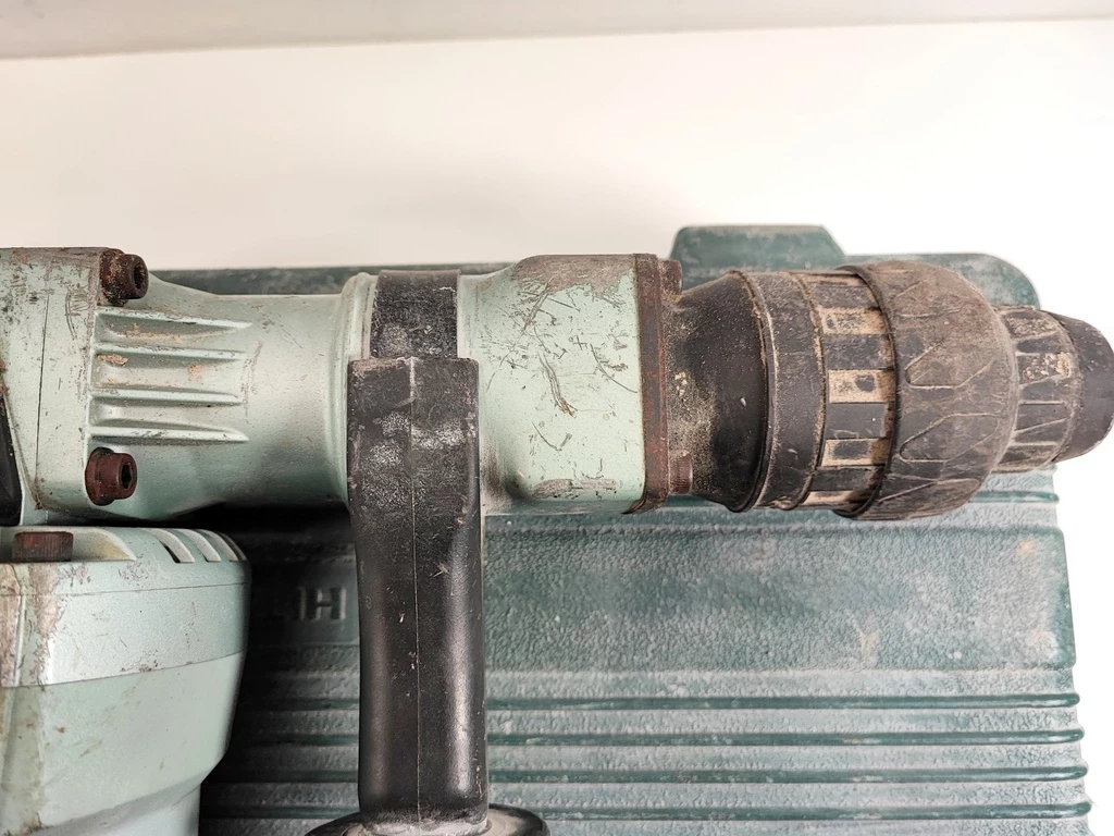 mlot-wyburzeniowy-hitachi-h41mb-10-j-930-w-waliz-ean-gtin-4966376189205