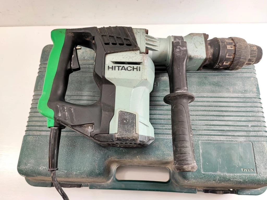 mlot-wyburzeniowy-hitachi-h41mb-10-j-930-w-waliz-rodzaj-uchwytu-sds-max