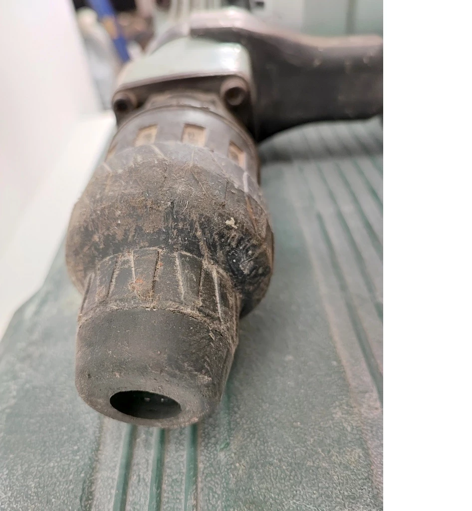 mlot-wyburzeniowy-hitachi-h41mb-10-j-930-w-waliz-product-id-556cd9ad-4066-4805-adbb-047d27d2ff83