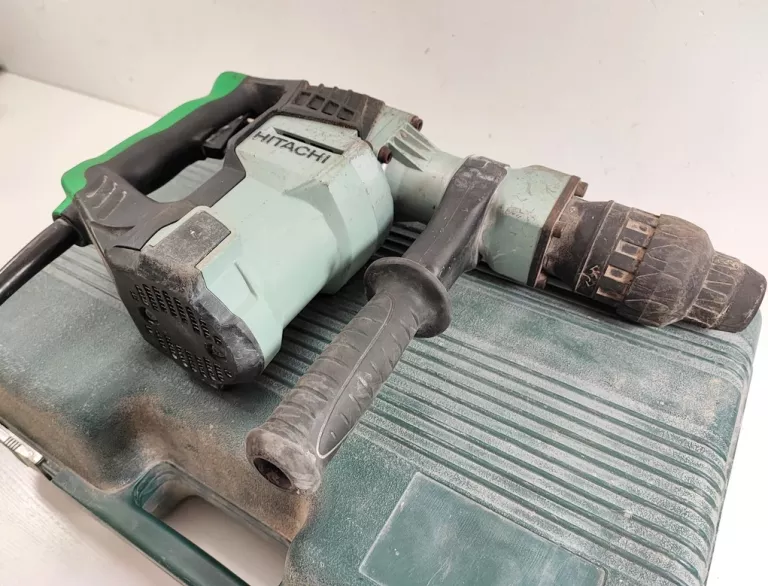 mlot-wyburzeniowy-hitachi-h41mb-10-j-930-w-waliz-energia-udaru-10