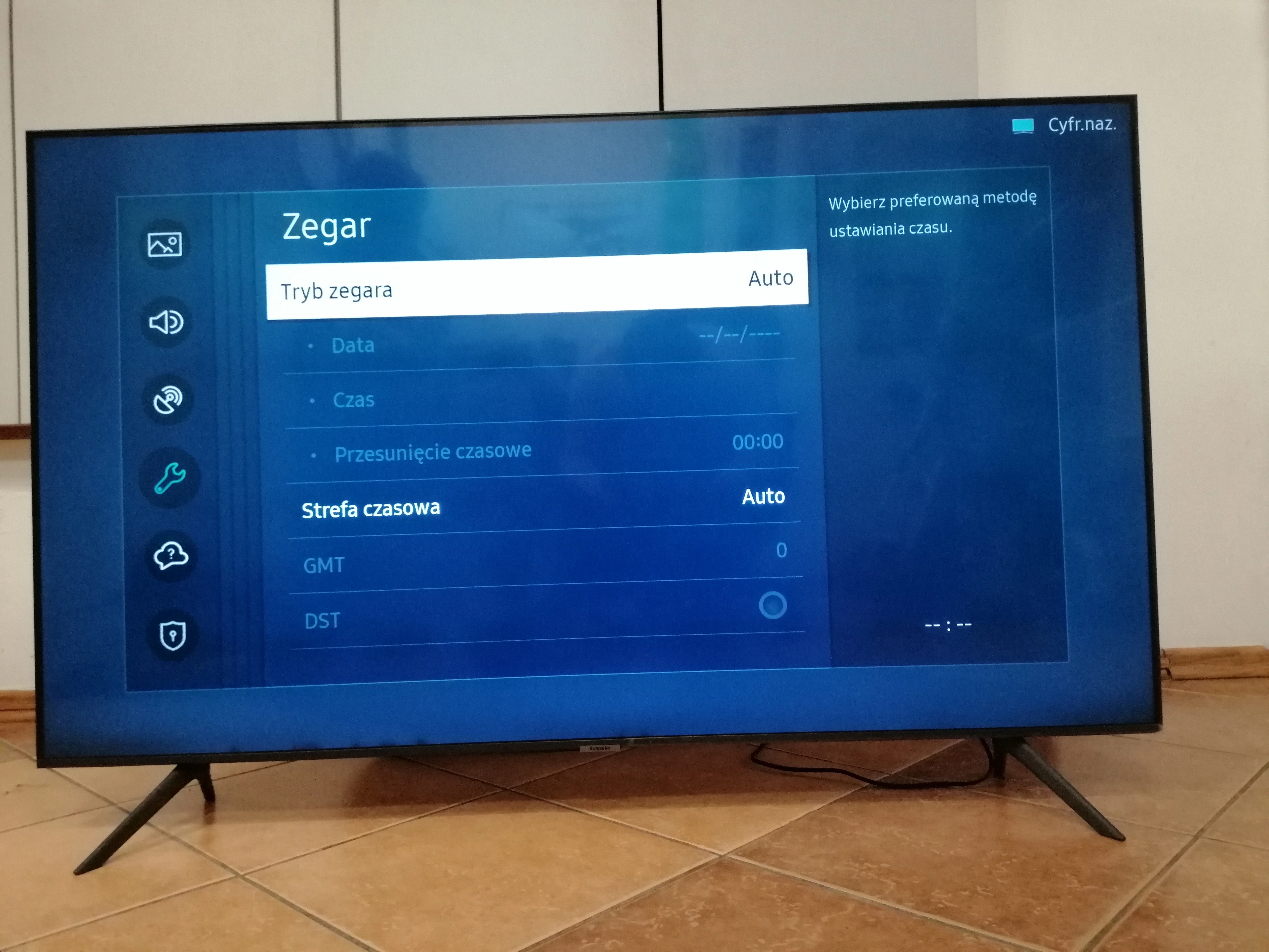 telewizor-samsung-55-cali-model-ue55au7172u
