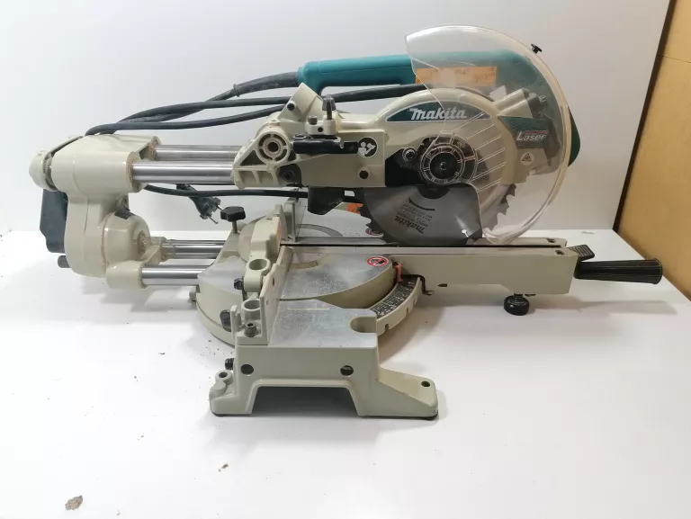 UKOŚNICA MAKITA LS0714 SIATKA IKEA NIEBIESKA