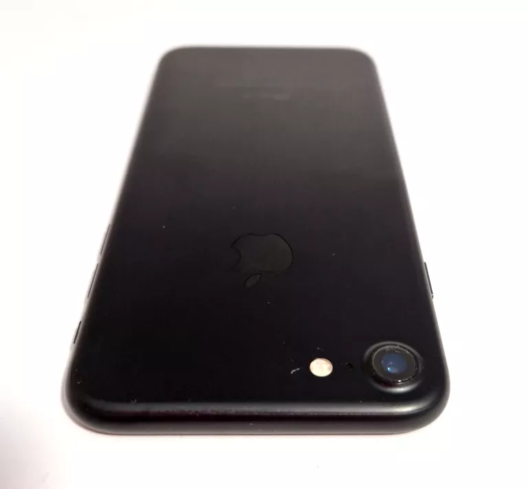TELEFON IPHONE 7