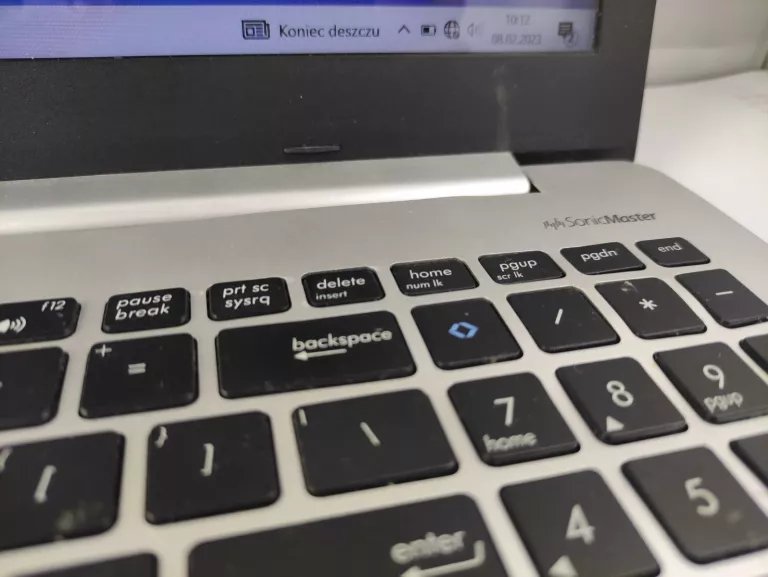 ASUS A551L I7/4GB/1TB/GEFORCE 840M ZASILACZ