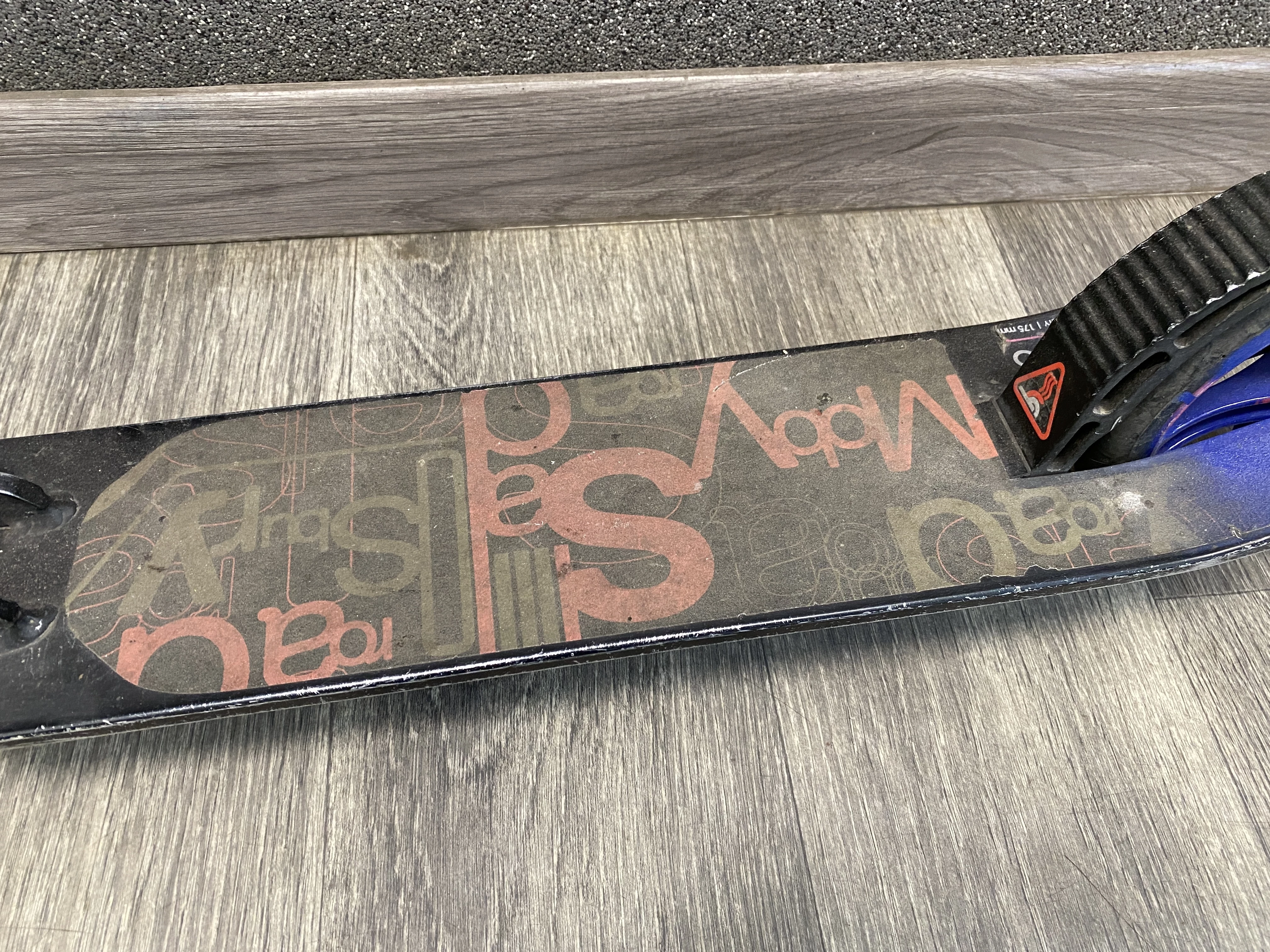 hulajnoga-dla-dzieci-oxelo-town-3-pink-kolor-rozowy