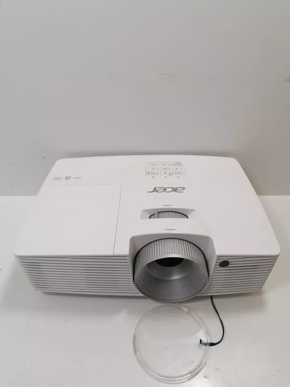 ACER X133PWH +PILOT
