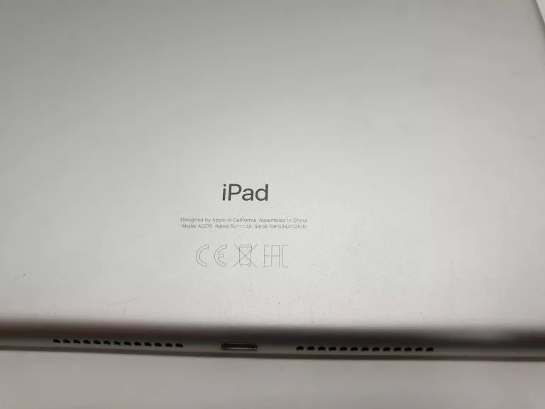 TABLET APPLE IPAD A2270 32GB WI-FI [USZK. SZYBKA]