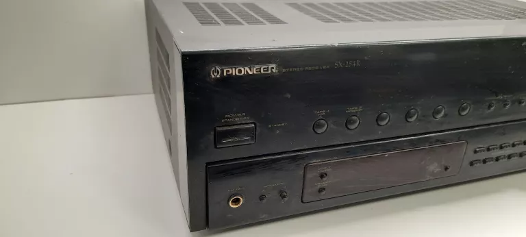 amplituner-pioneer-sx-202r-20-czarny-stan-uzywany
