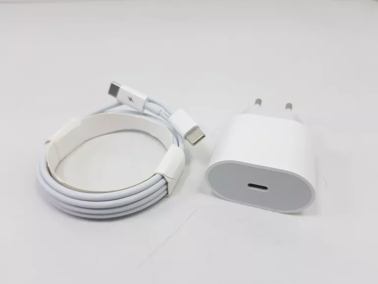 ladowarka-c-c-usb-typu-c-tarnogorska-82-gliwice-g1