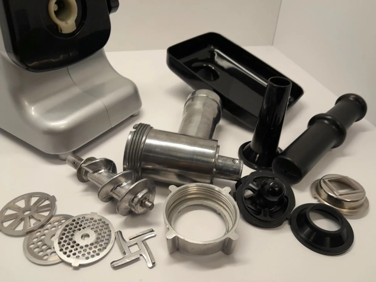 maszynka-do-mielenia-miesa-clatronic-fw-2684-pud-kod-producenta-fw-3151