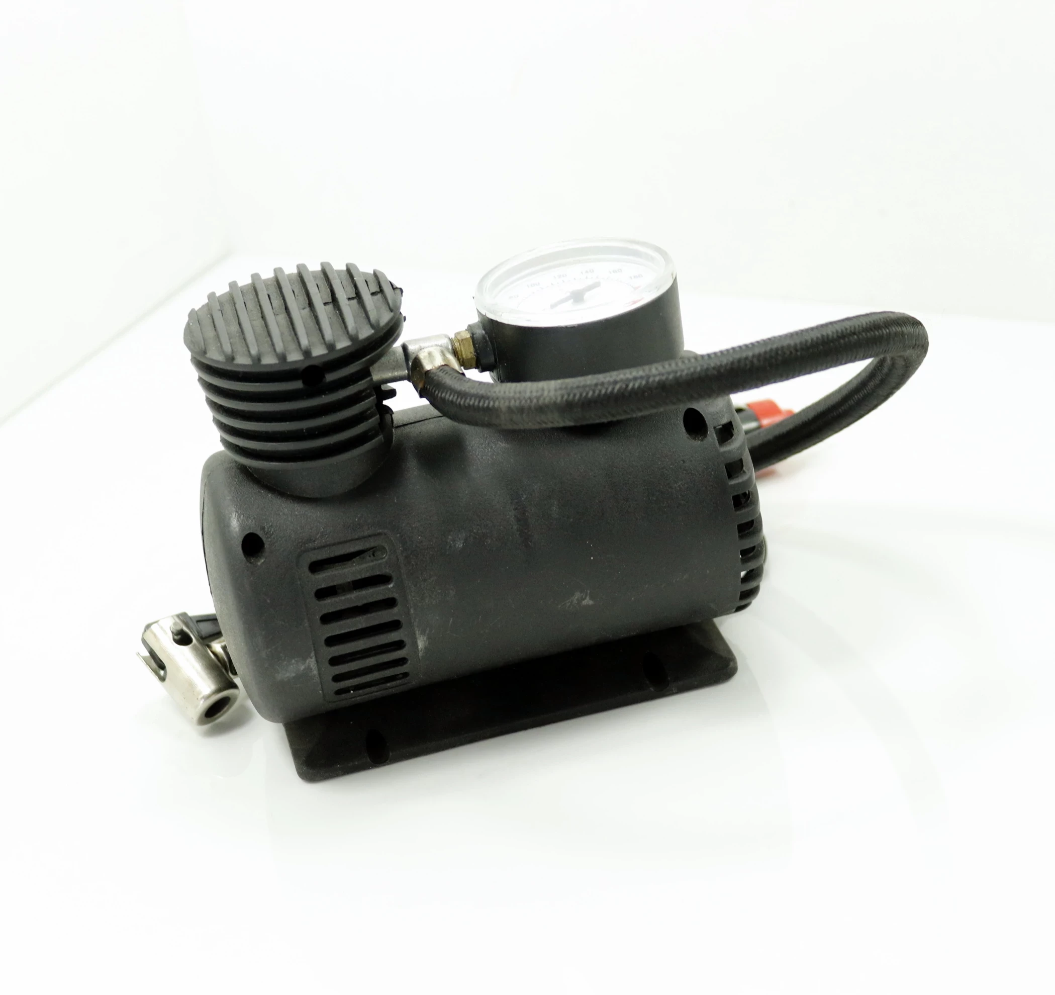kompresor-samochodowy-12v-bottari-250-psi-stan-uzywany