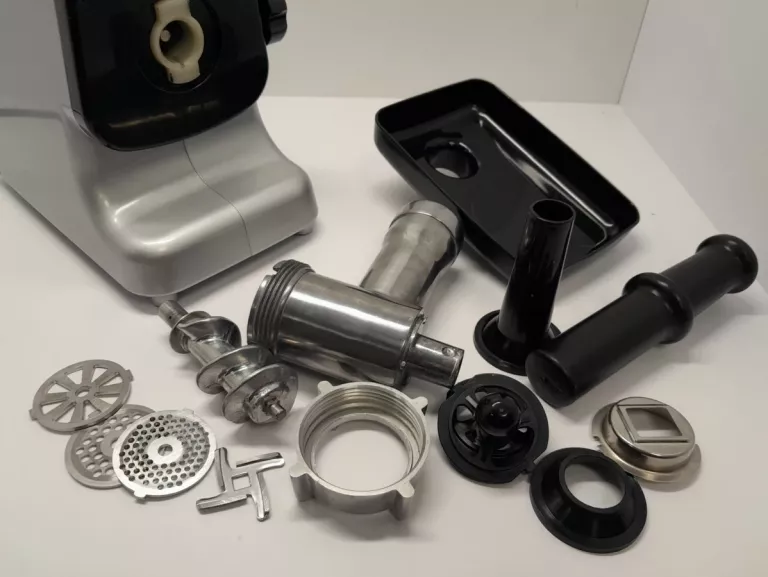 maszynka-do-mielenia-miesa-clatronic-fw-2684-pud-moc-1000