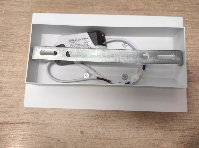 struhm-kinkiet-dekoracyjny-sopran-6w-bialy-rodzaj-gwintu-24232-278533