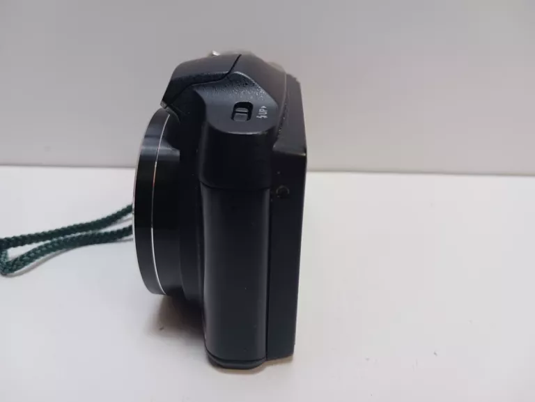 APARAT OLYMPUS STYLUS SZ-17 16,0MPIX