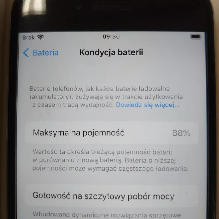 TELEFON IPHONE SE PUDEŁKO FAKTURA