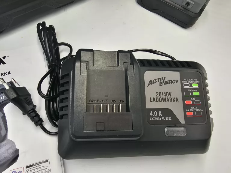 WIERTARKO WKRĘTARKA FERREX 20V